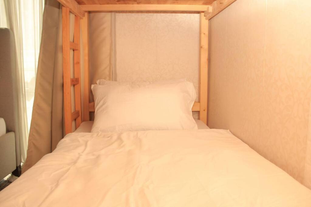 A2J Luxury 1Br Balcony Suite Near Venice Mall Bgc Manilla Buitenkant foto